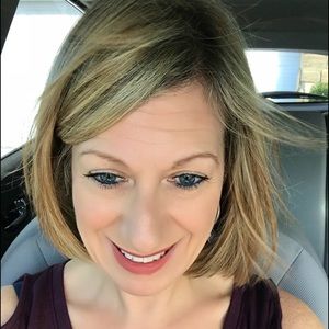 Meet your Posher, Tina